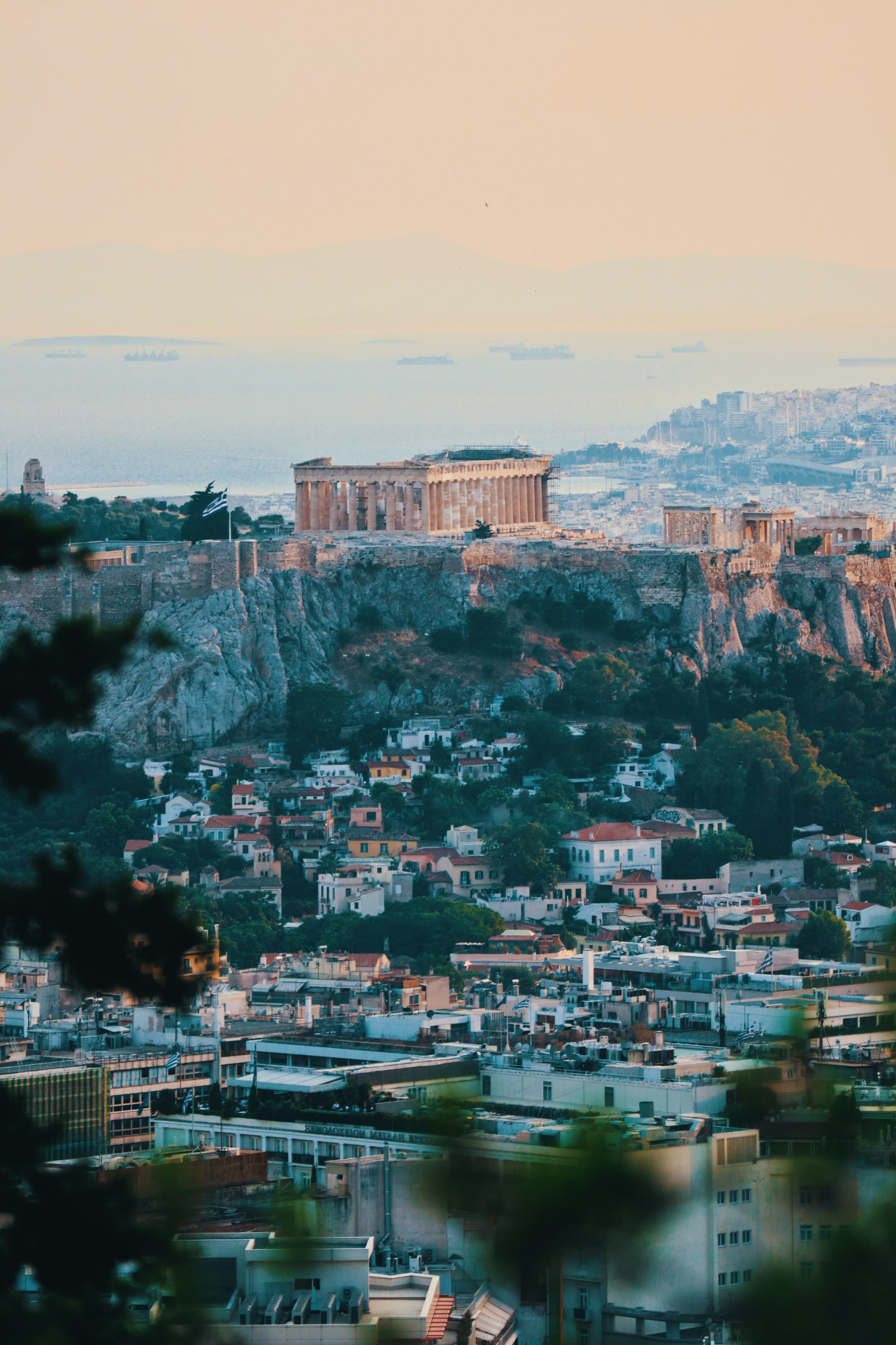 Why You Should Invest in Greek Real Estate Now