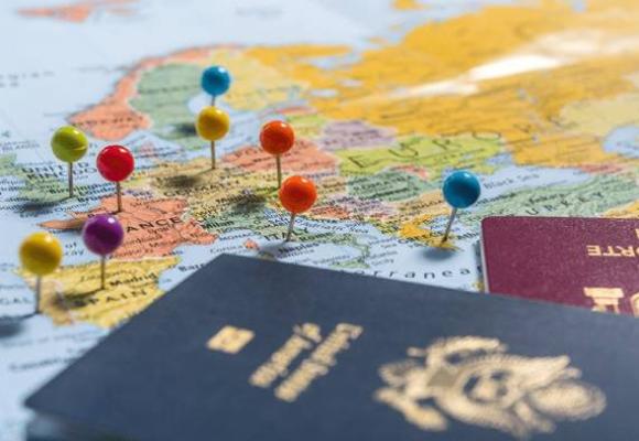 What is the Difference Between Citizenship and Residency